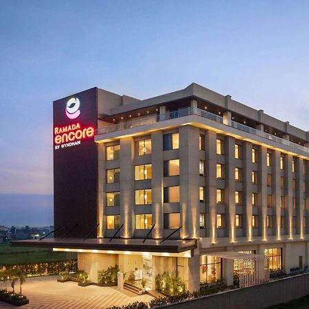 Ramada Encore By Wyndham Amritsar Airport Exteriör bild